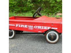 Voiture à pédale Fire Chief USA