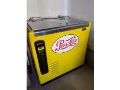 Grande Glacière Pepsi Jaune US