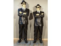 Statue Blues Brothers Bras Croisés